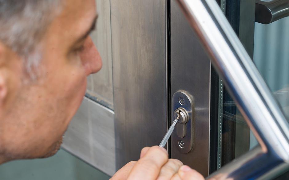 comment ouvrir une porte d'entrée bloquée Villeneuve-la-Garenne